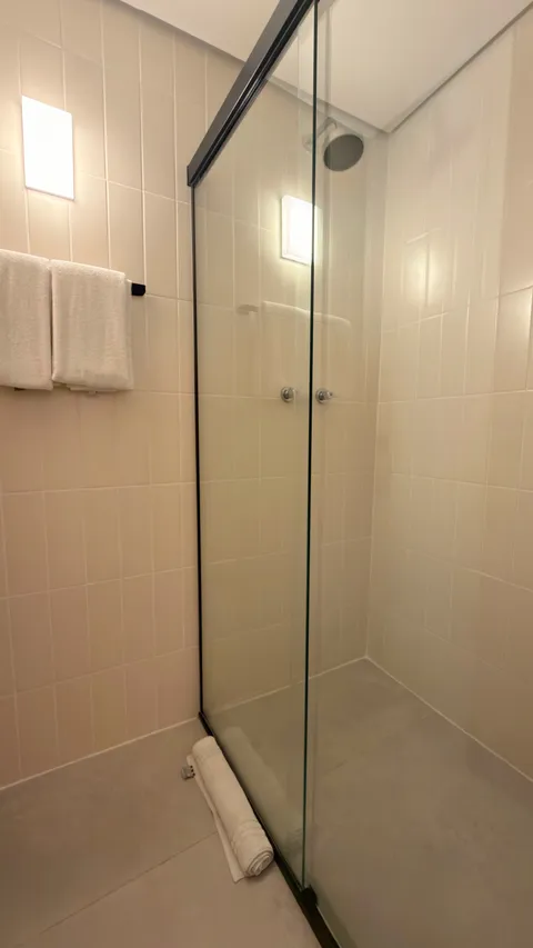 Studio at Heritage X, with a king bed, living area and equipped kitchen